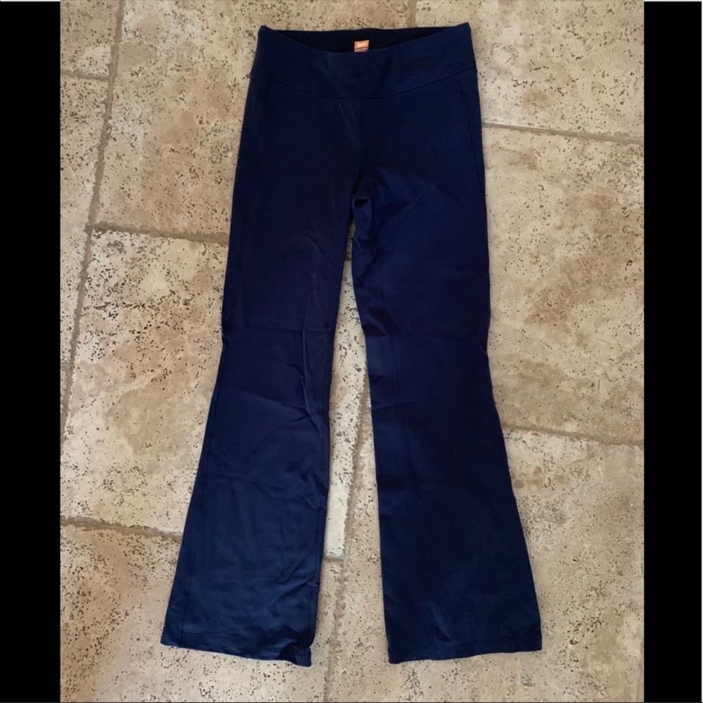 Lucy yoga pants